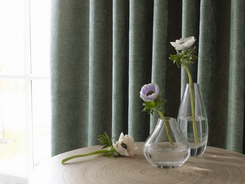 Tessella-FB-Curtain-Focus med