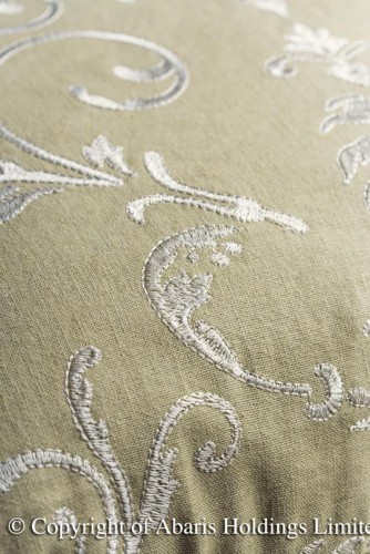 Nanine-Detail 3