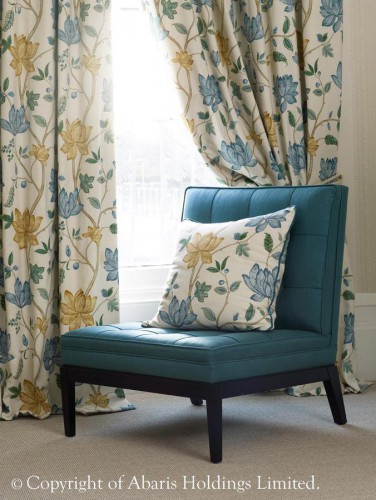 Pondicherry-cushion-on-chair-LR