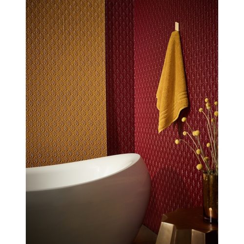 Lincrusta-rd1976fr-Fanfare gold effect portrait